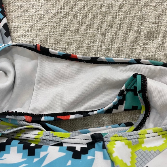 Farysays Retro Boho High Neck Low Cut Back One Piece Swim Suit Size M - Picture 6 of 7